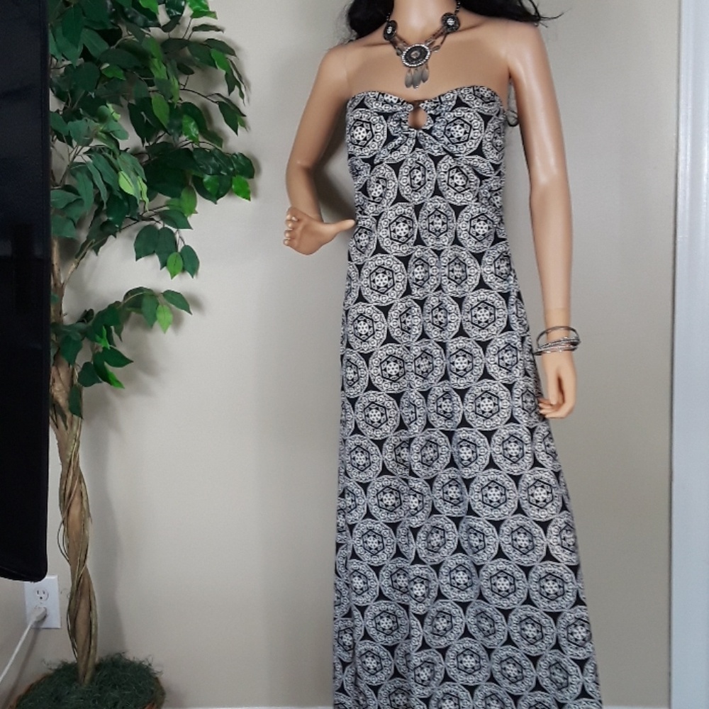 Listen maxi dress